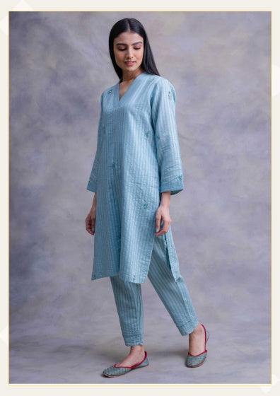 Chanderi Straight Cut Kurta And Fitted Trousers