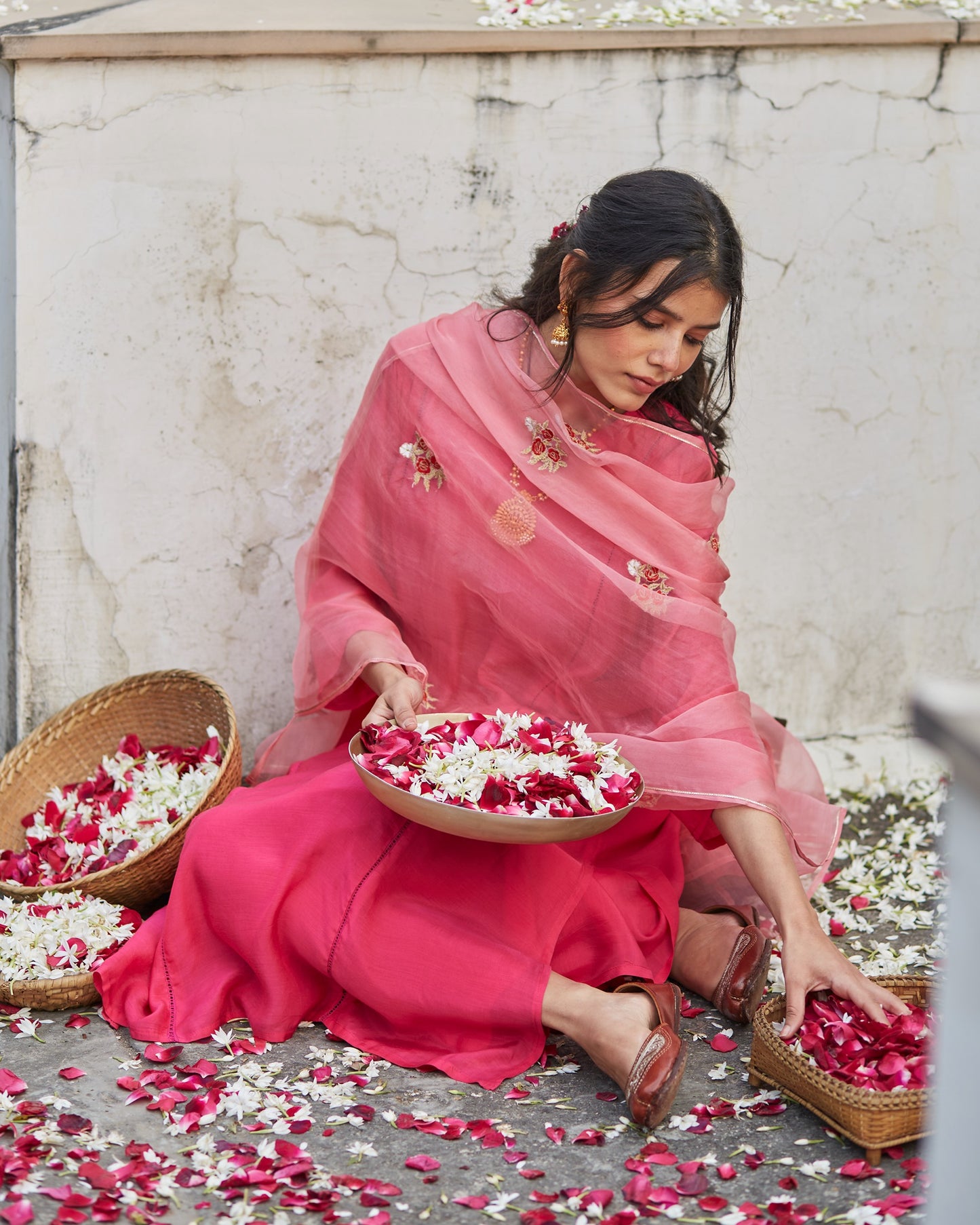 Roseate Silk Radiance: Handwoven Cotton Silk Comfort Fit Kurta Set with Organza Dupatta-M 23