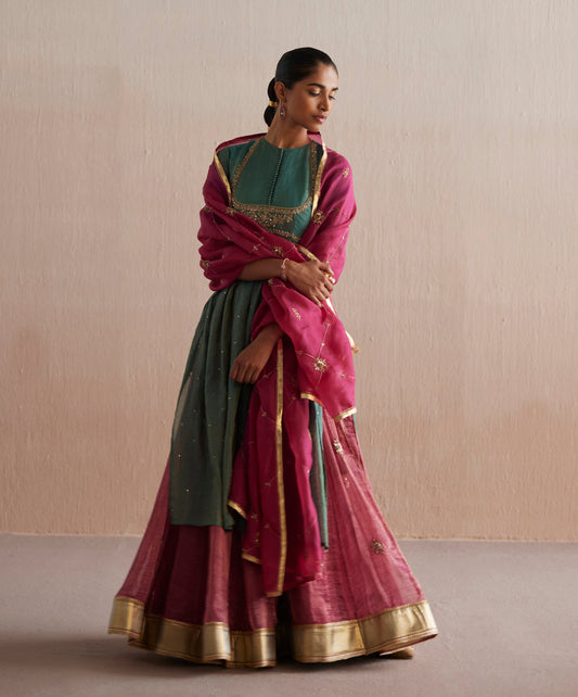 Inayaat Handloom Sea Blue Kurta With Rani Pink Skirt And Organza Dupatta