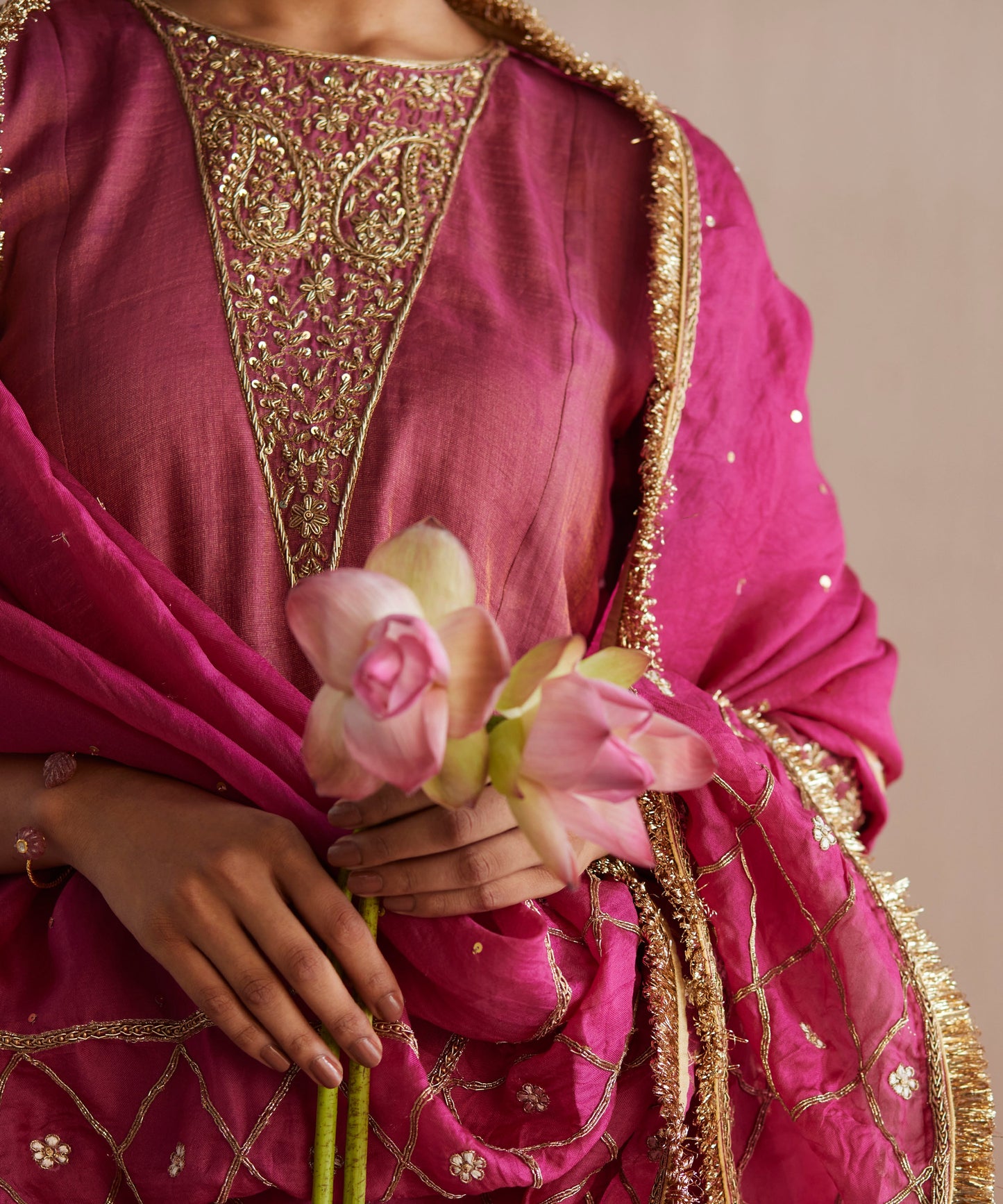 Aayat Handloom Rani Pink Cotton Tissue Suit Set With Pants