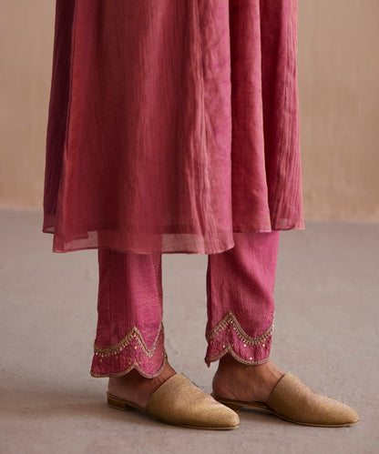 Aayat Handloom Rani Pink Cotton Tissue Suit Set With Pants And Organza Dupatta