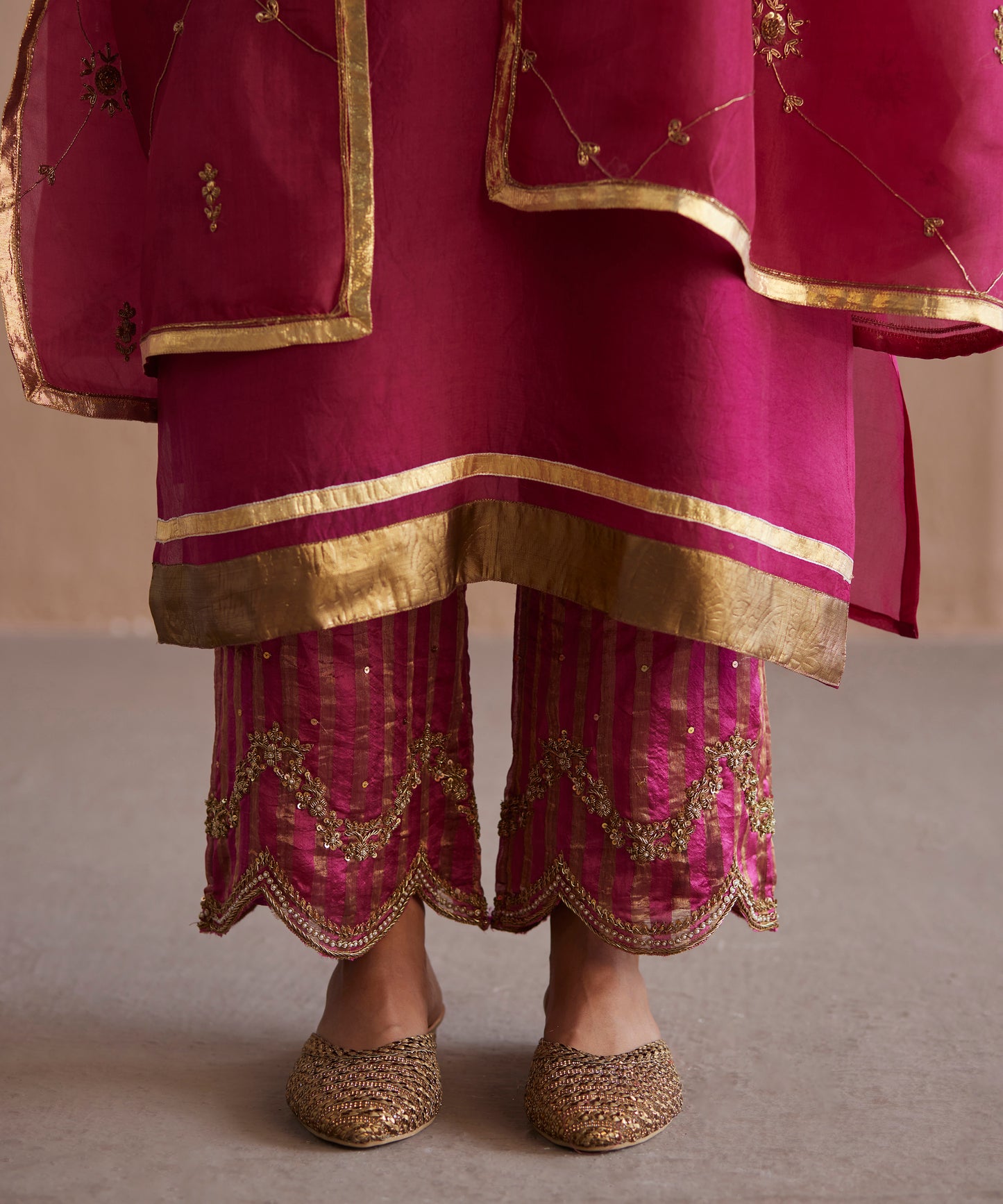 Meheroo Handloom Rani Pink Organza Kurta With Cotton Chanderi Pants And Organza Dupatta