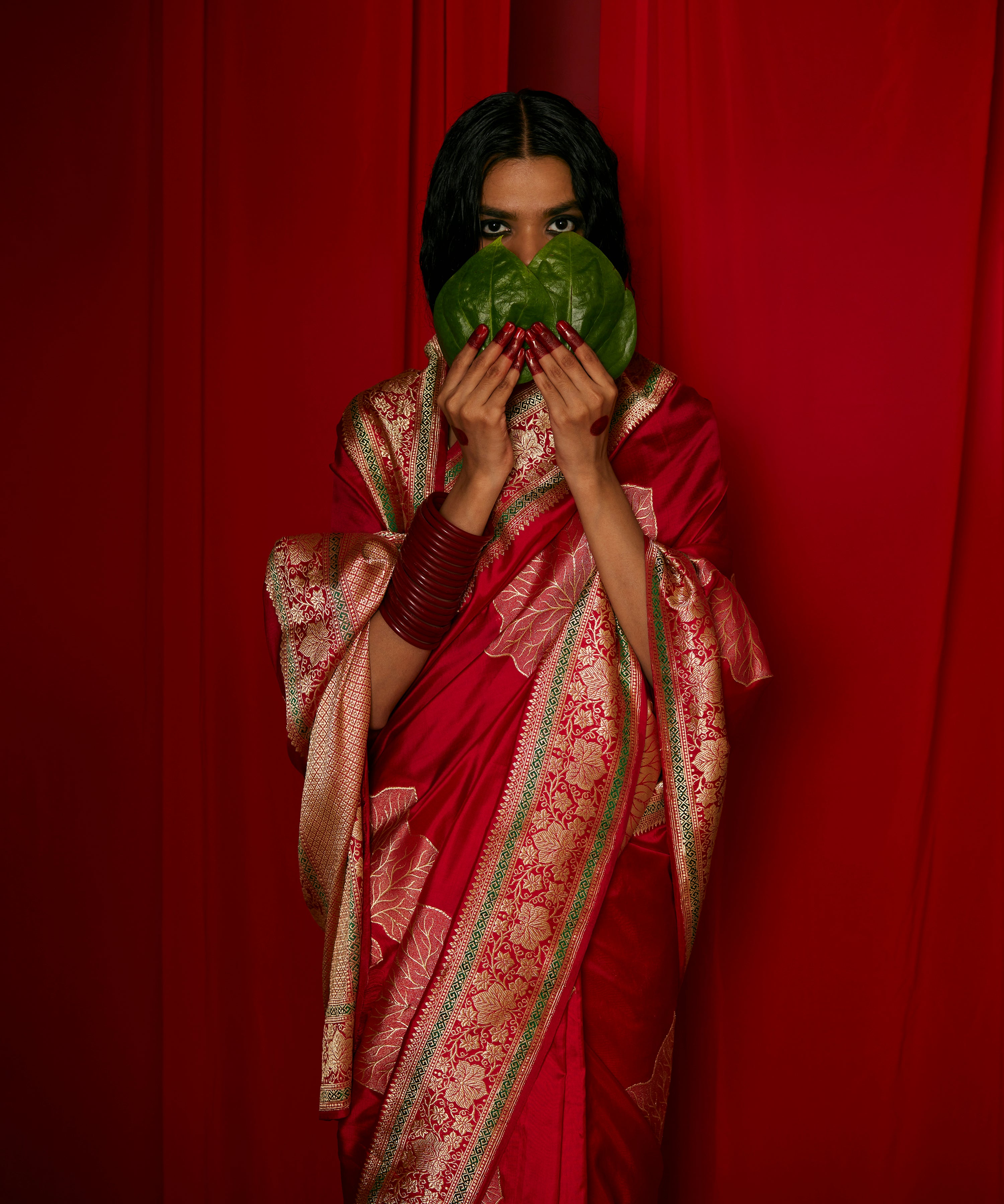 Buy Crimson Red Printed Banarasi Saree online-Karagiri – Karagiri Global