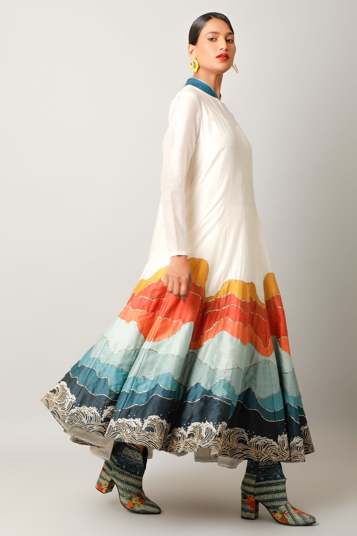 Landscape Embroidered Zippered Angrakha With Pants - Ivory
