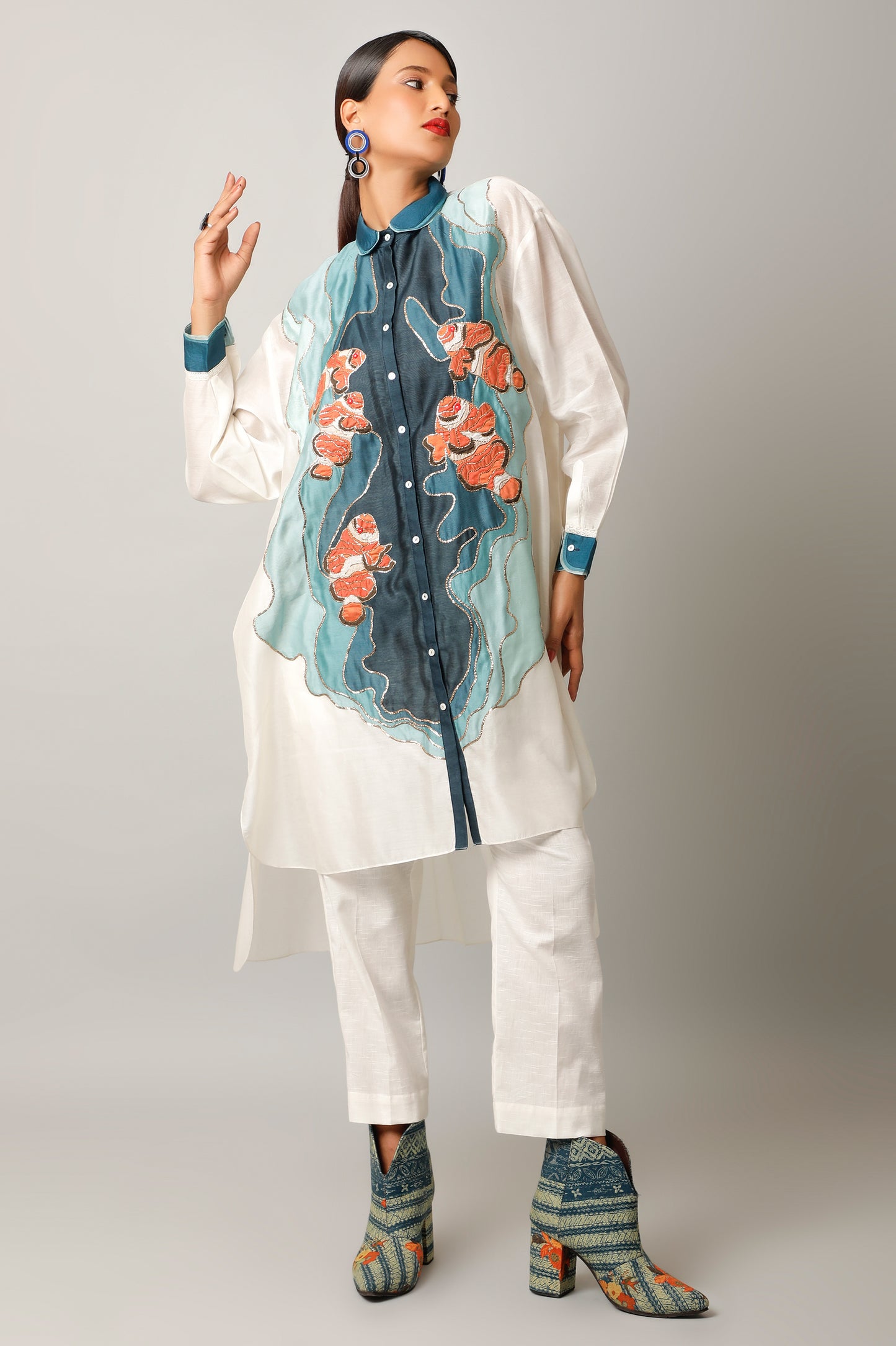 Anti Fit Shirts With Fish Embroidery And Pants - Ivory