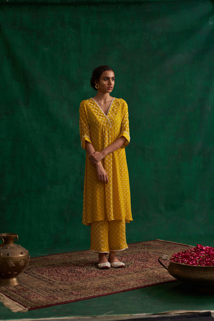 Lime Green Crepe Bandhej Kurta Sets