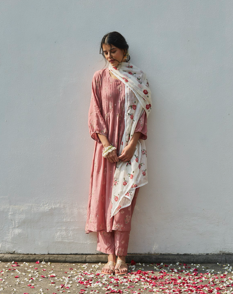 Persian Rose Elegance: Co-Ord Set with Mallipo Hand Block Print and Handblock Print Stole-M2D