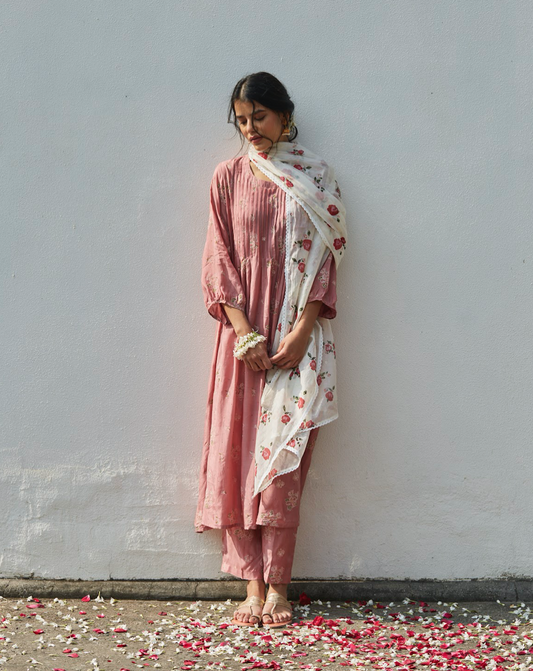 Persian Rose Elegance: Co-Ord Set with Mallipo Hand Block Print and Handblock Print Stole-M2D