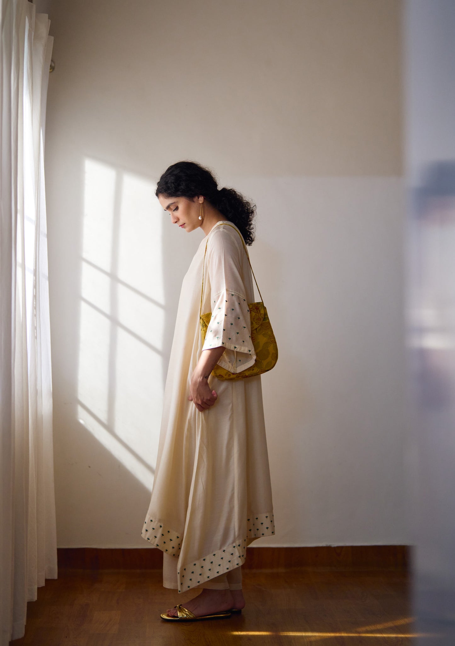 Fleaur Ivory Kurta Sets